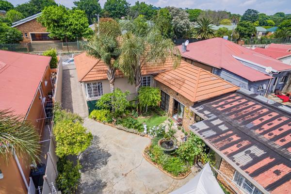 5 Bedroom House
