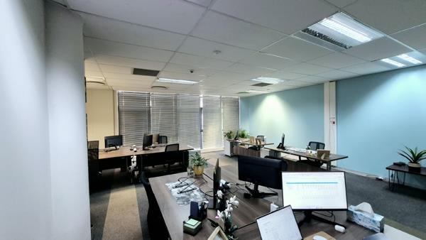 81 m² Commercial space
