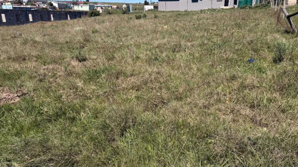 2 000 m² Land