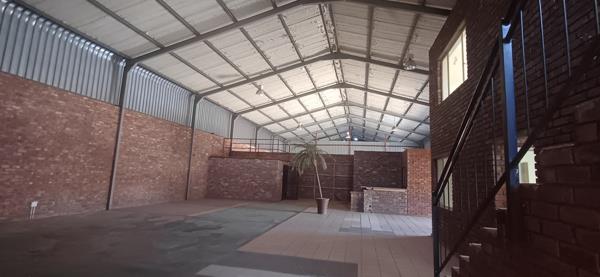 390 m² Commercial space