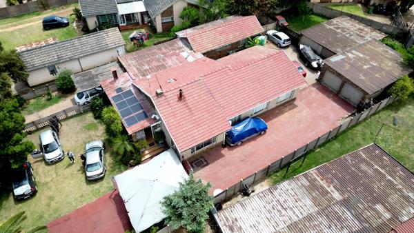 5 Bedroom House