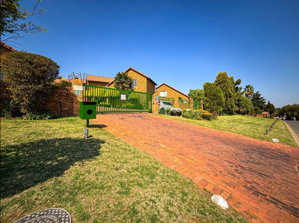 2 Bedroom Townhouse