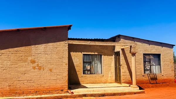 2 Bedroom House