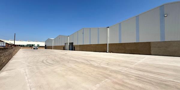 1 050 m² Industrial space