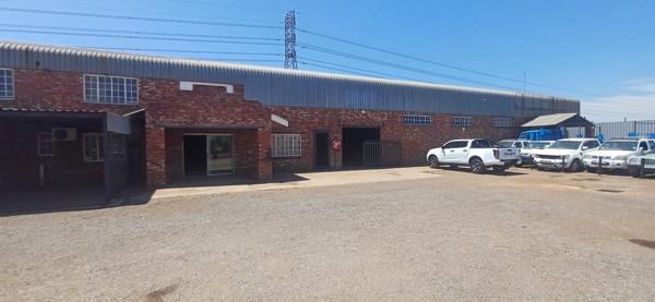 250 m² Commercial space