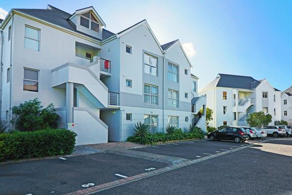 2 Bedroom Apartment in Beach Estate