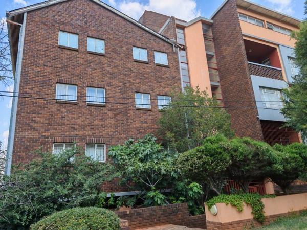 988 m² Commercial space