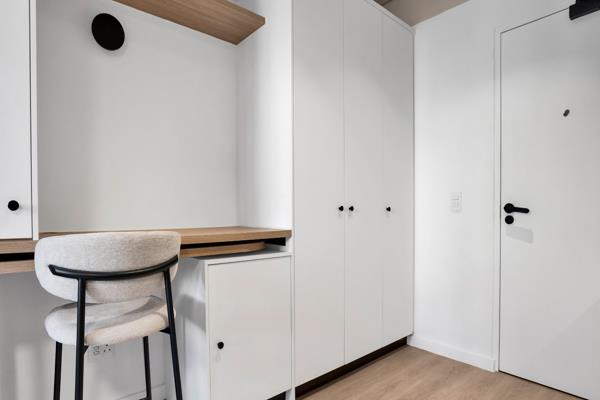 Studio Apartment