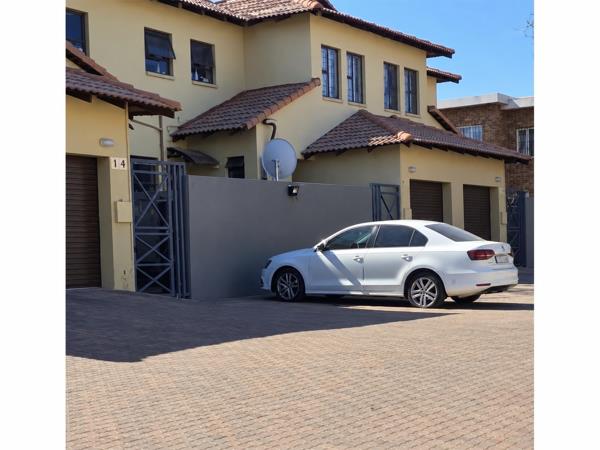 3 Bedroom Townhouse