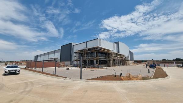 11 137 m² Industrial space