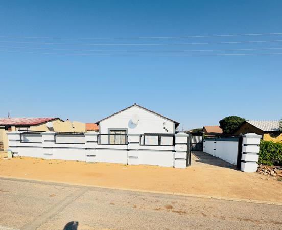 2 Bedroom House