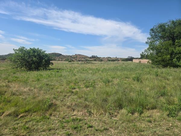 1 243 m² Land
