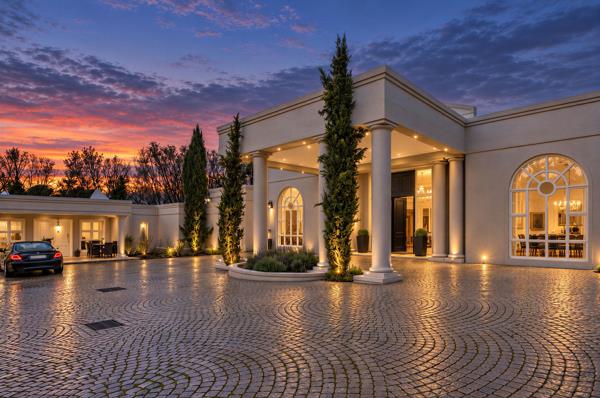 5 Bedroom House