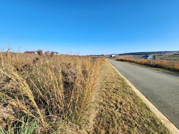 1 115 m² Land