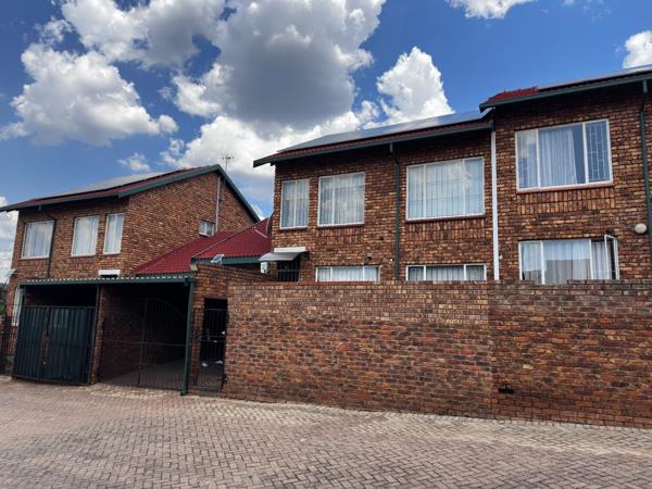 3 Bedroom Townhouse