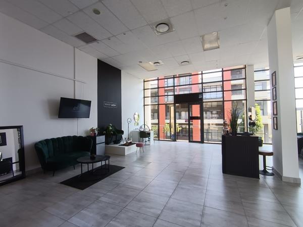 131 m² Retail Space