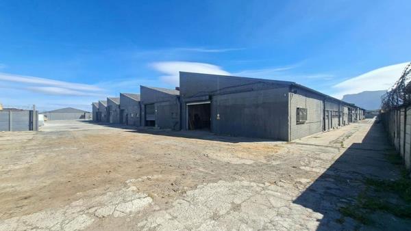 293 m² Industrial space