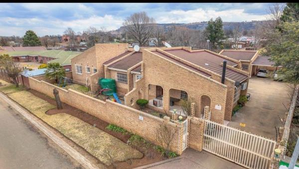 4 Bedroom House