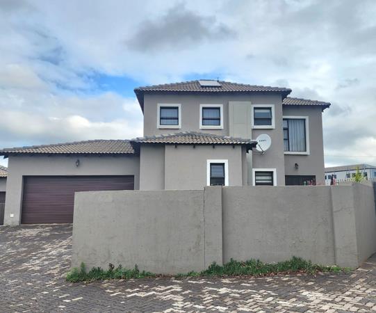 3 Bedroom Cluster