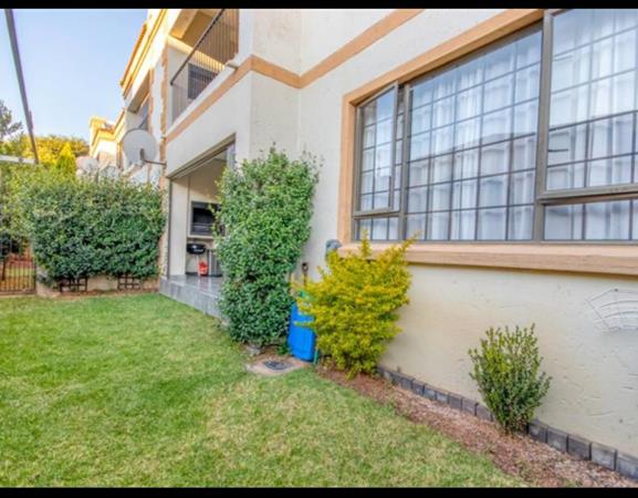 2 Bedroom Townhouse