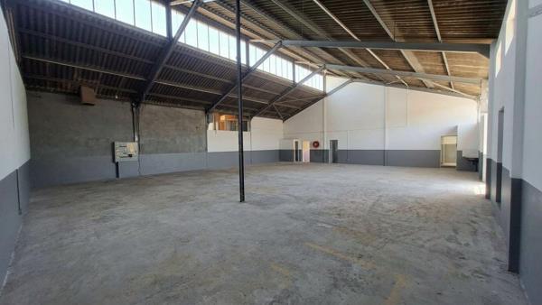366 m² Industrial space