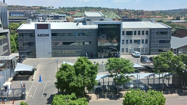 422 m² Office Space