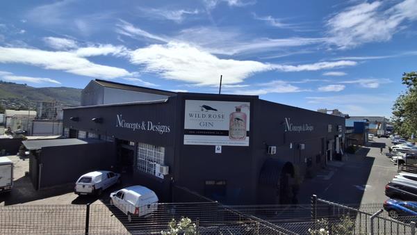 1 554 m² Industrial space
