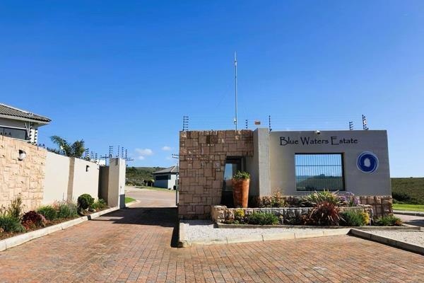 750 m² Land