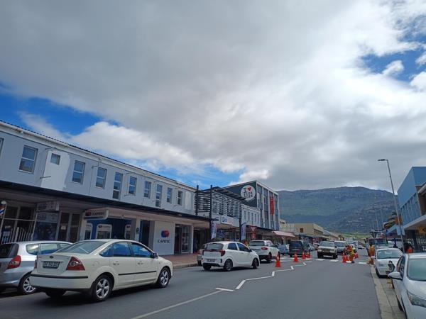 1 Bedroom Apartment in Fish Hoek