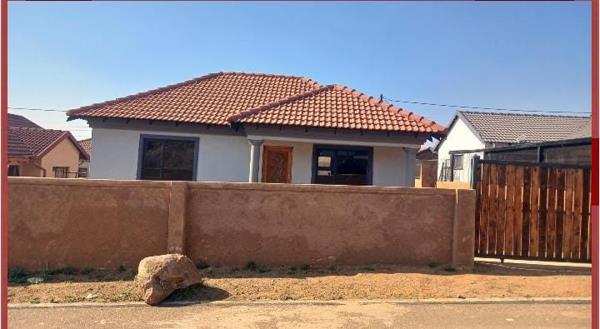 2 Bedroom House