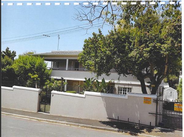 3 Bedroom Apartment in Rondebosch