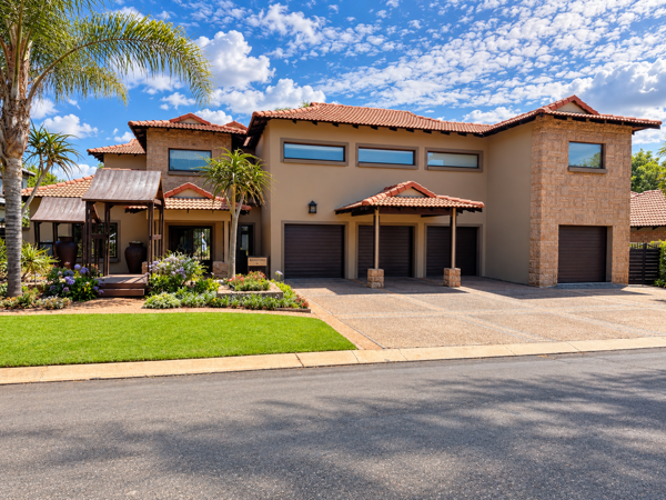5 Bedroom House
