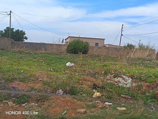 500 m² Land