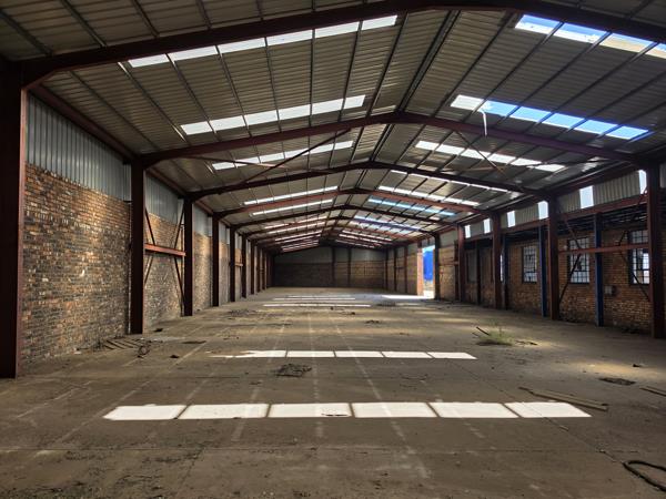 8 000 m² Industrial space