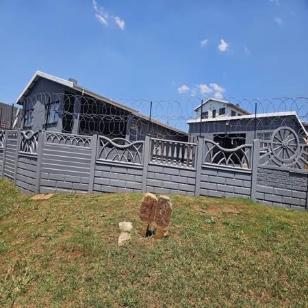 6 Bedroom House