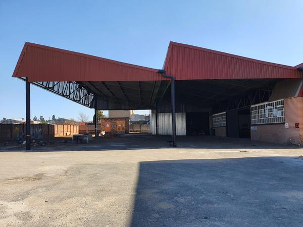 2 400 m² Industrial space