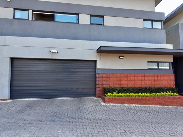 4 Bedroom Townhouse