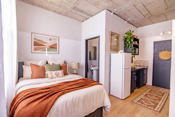 Studio Apartment