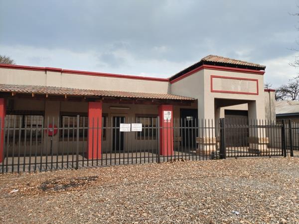560 m² Commercial space