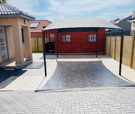 2 Bedroom House