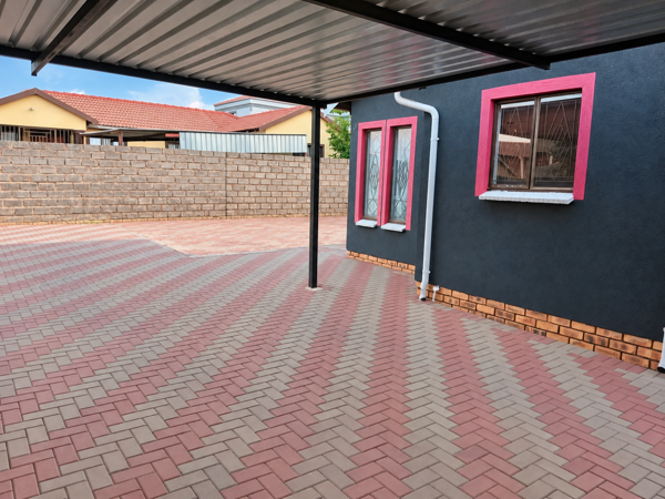 2 Bedroom House