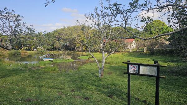 550 m² Land