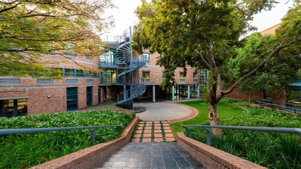 356 m² Commercial space