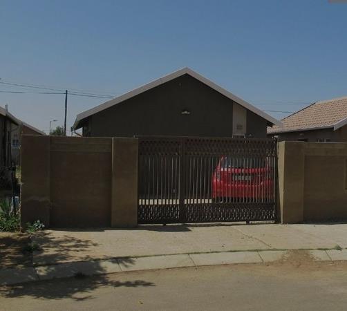 2 Bedroom House