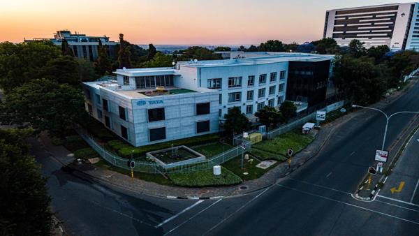 612 m² Commercial space