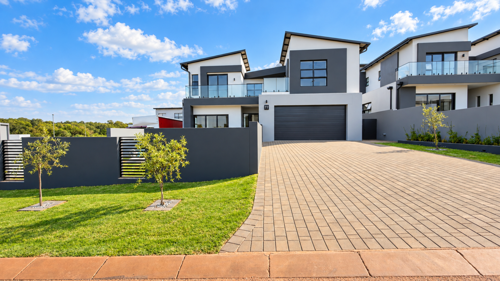 4 Bedroom House
