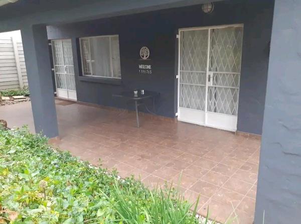 2 Bedroom Garden Cottage