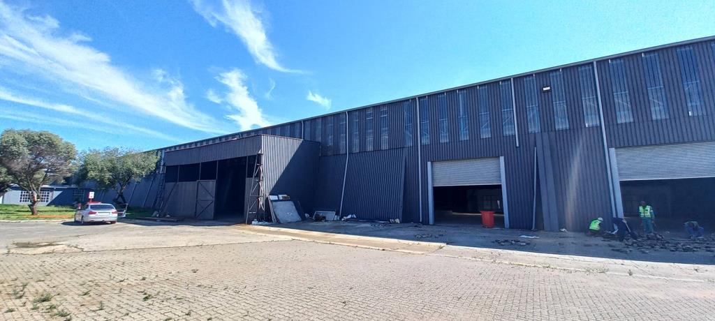 14 150.9 m² Industrial space