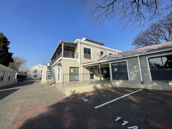 256 m² Commercial space