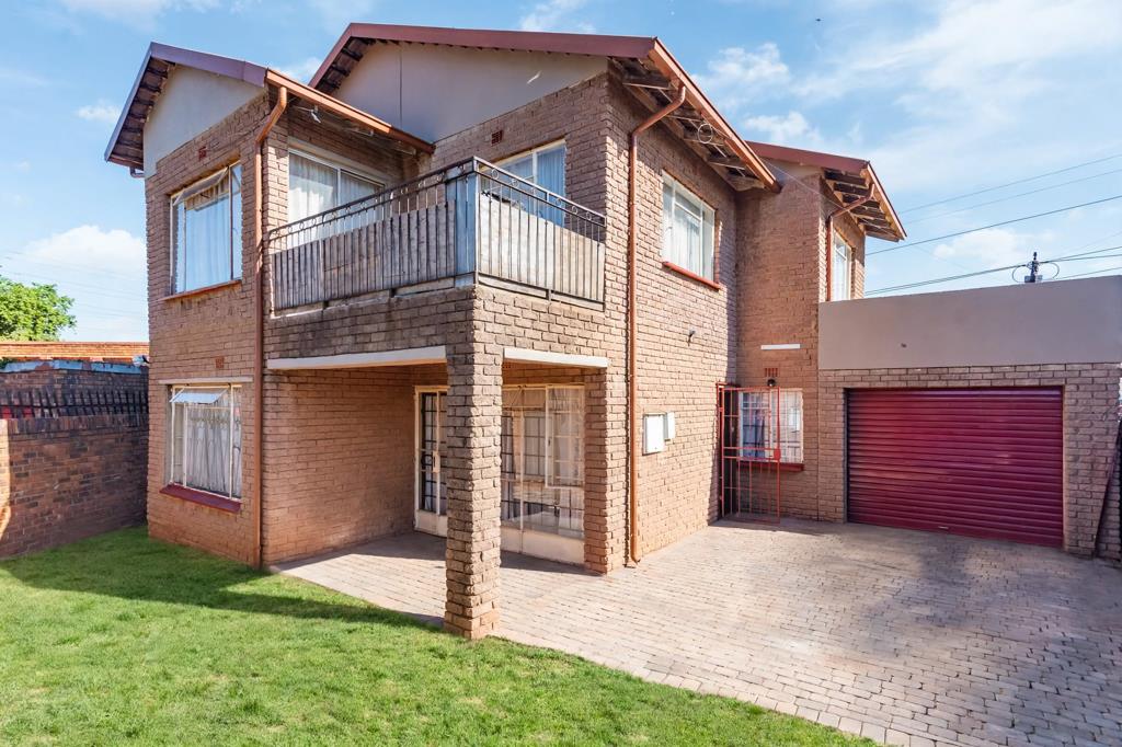 4 Bedroom House